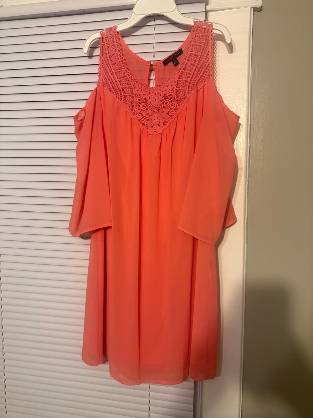 Signature Studio Coral Lace Yoke Cold-Shoulder Tunic